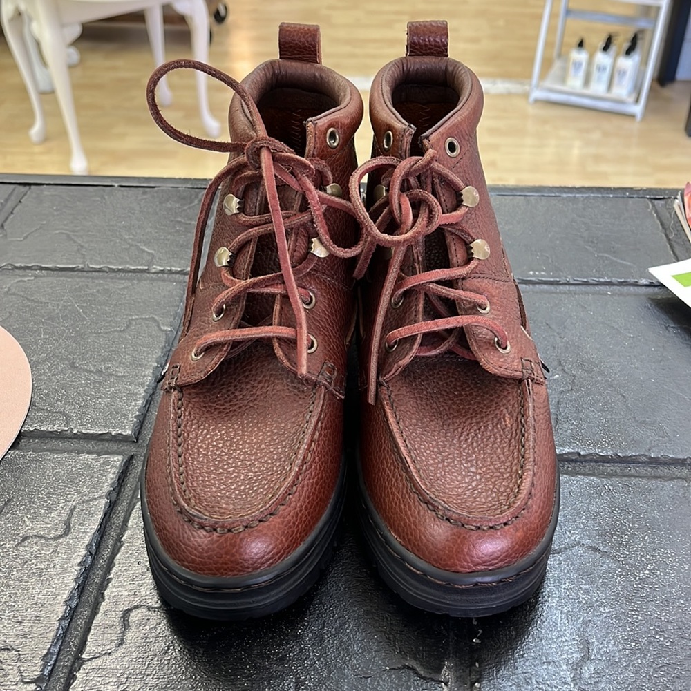 NWOT Leather boots by Justin - Picture 2 of 8